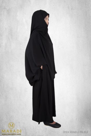 İpek İğneli ve Pileli Çarşafı Şerif Modeli