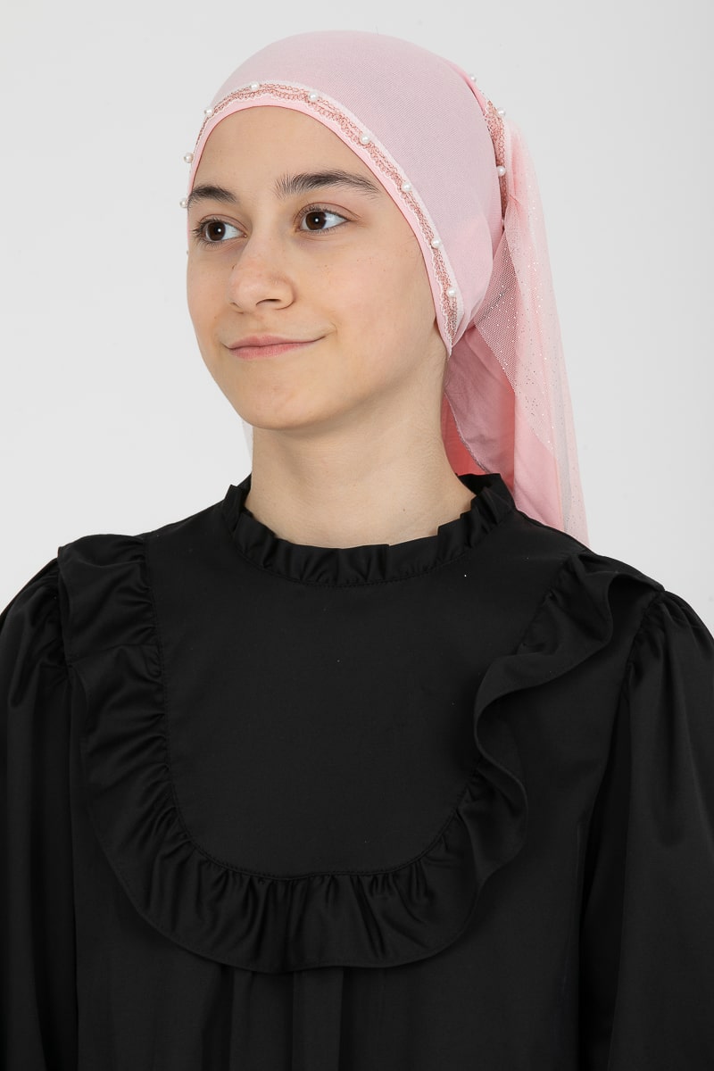inci-model-cocuk-tesettur-bone-pembe-4.jpg